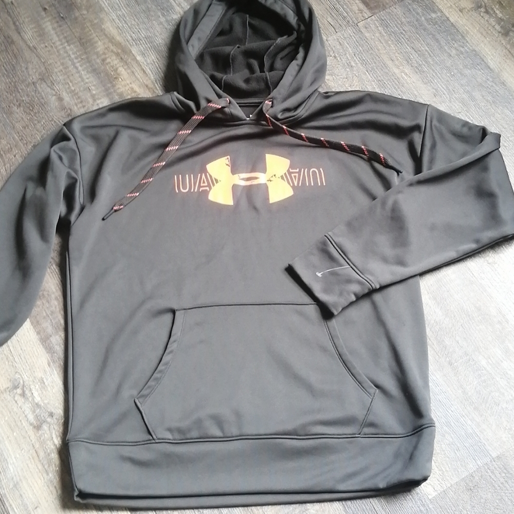 New under Armour hoodie